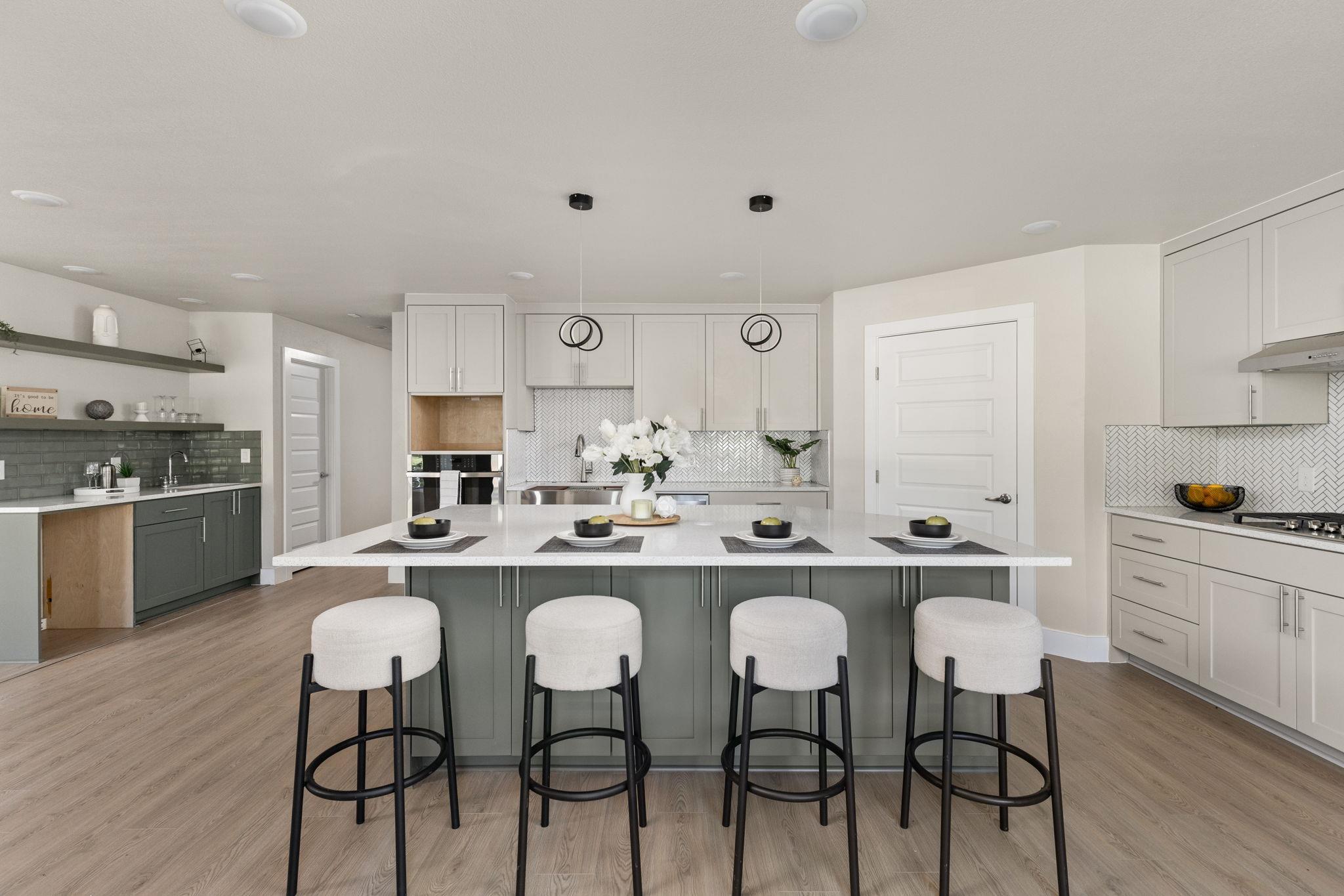10101 Woodhaven DR