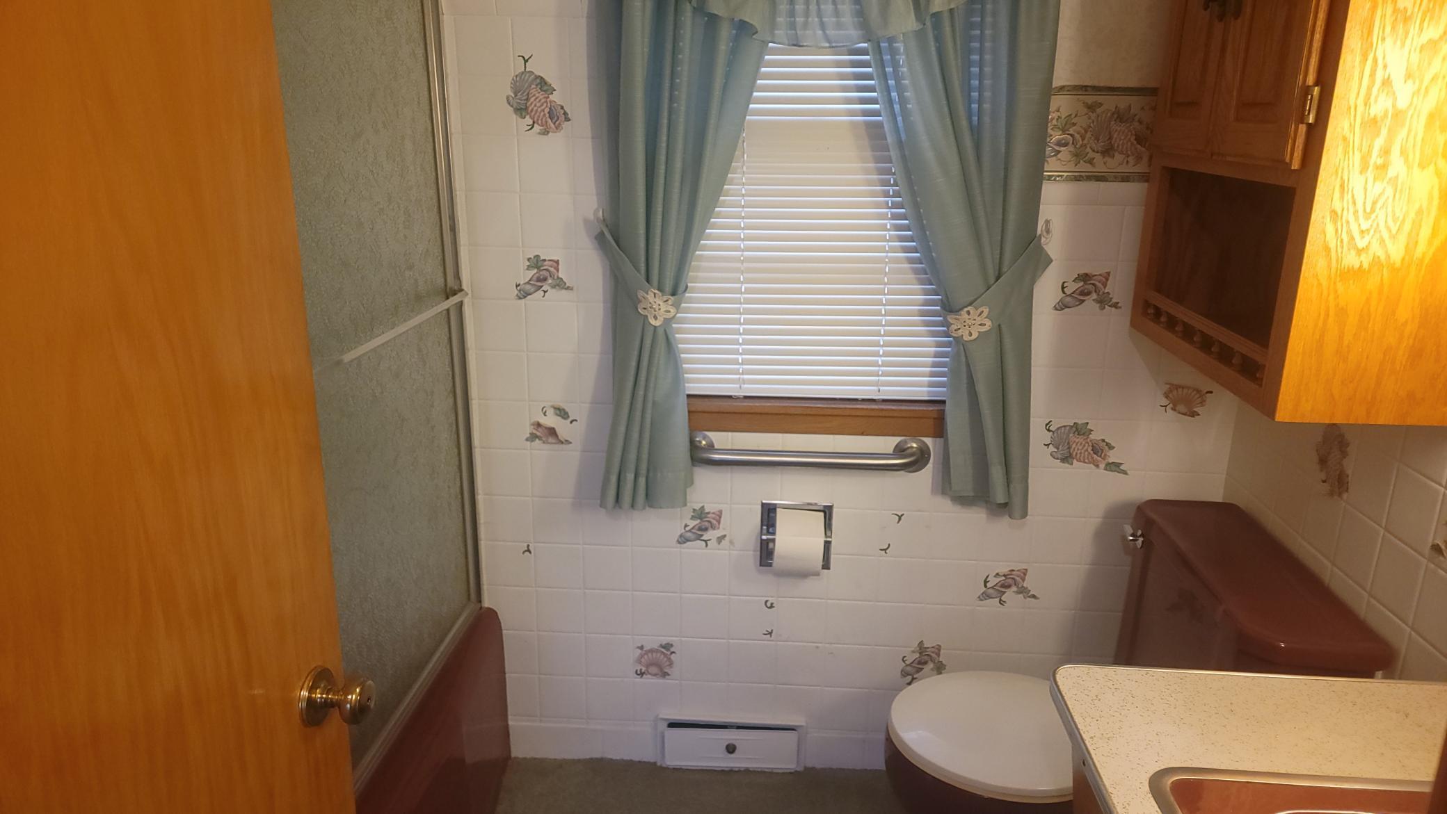 17216 Lexington Avenue NE