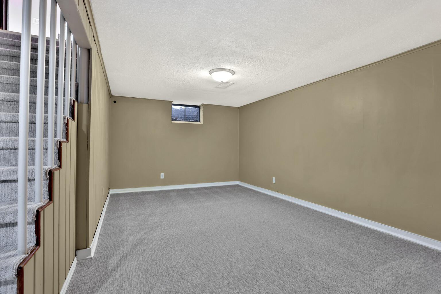 3773 Mcknight Road N