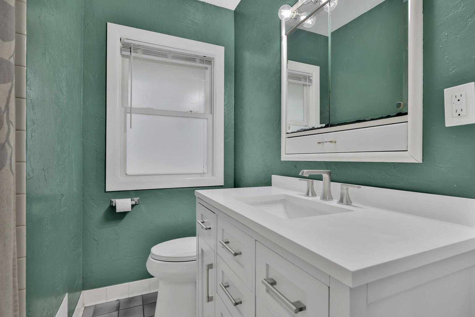 3773 Mcknight Road N