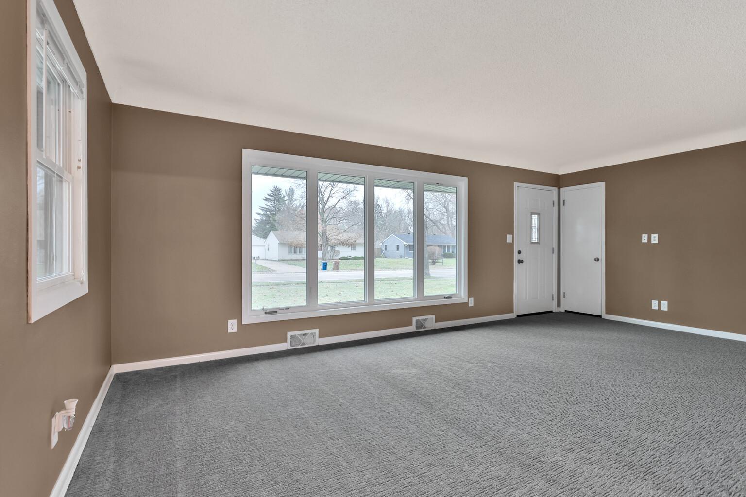 3773 Mcknight Road N