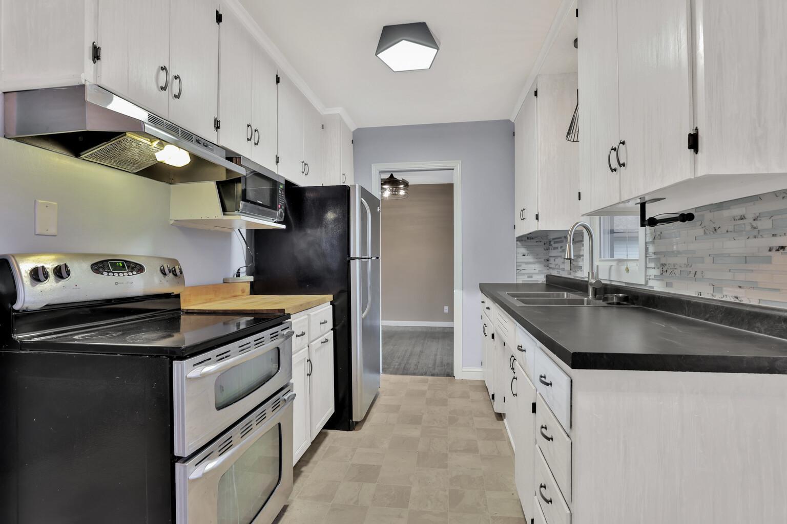 3773 Mcknight Road N