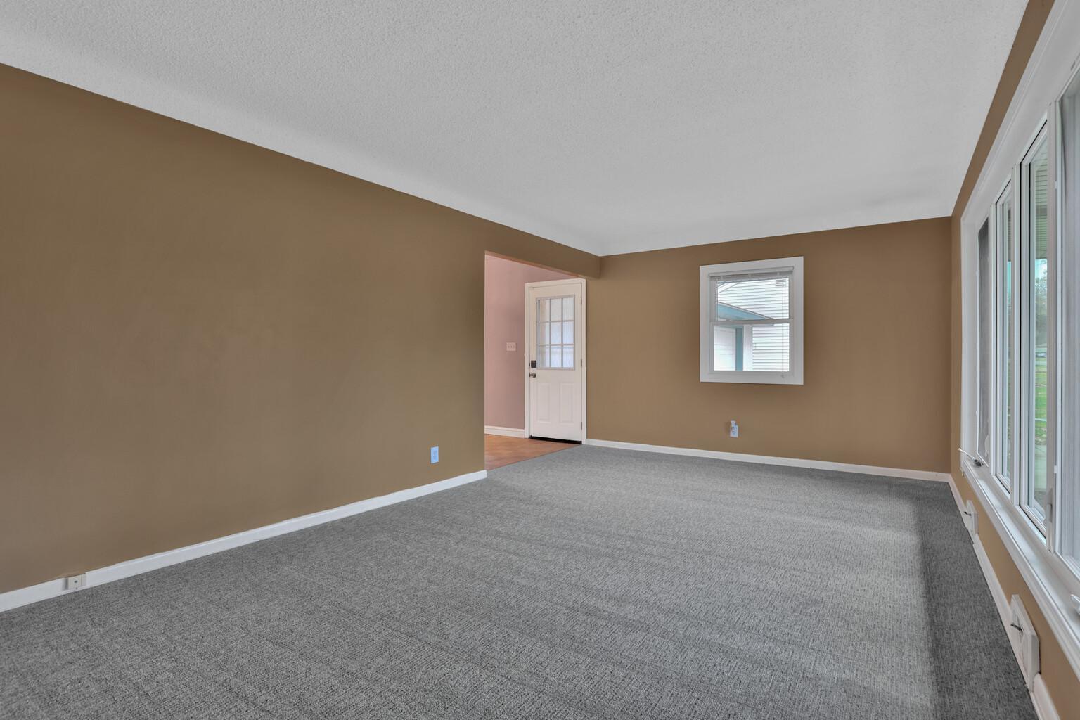 3773 Mcknight Road N