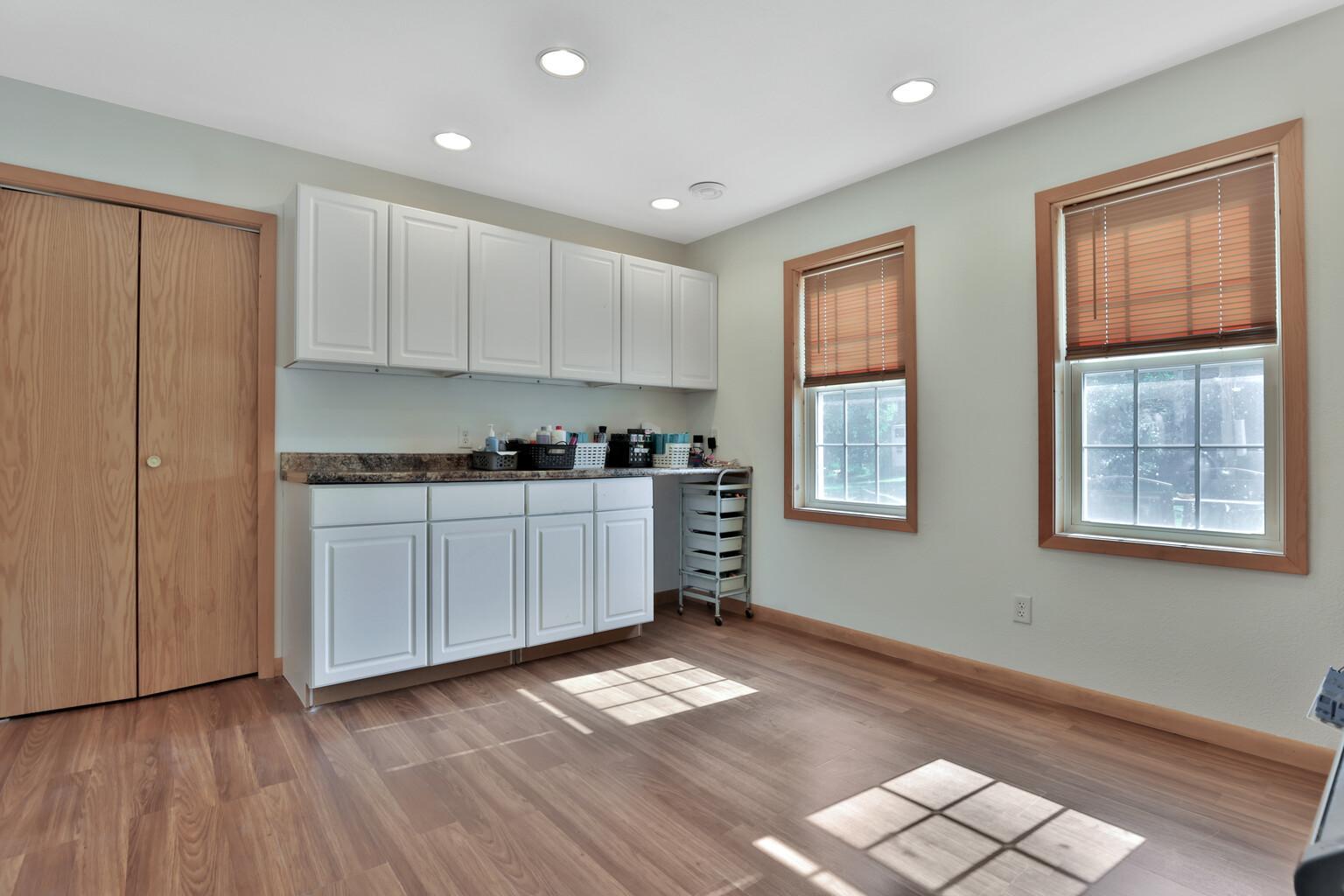 75309 Twin Oaks Road