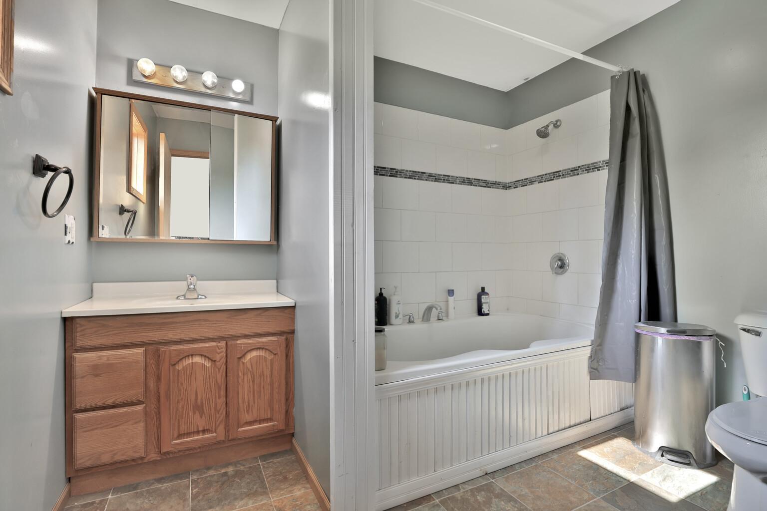 75309 Twin Oaks Road