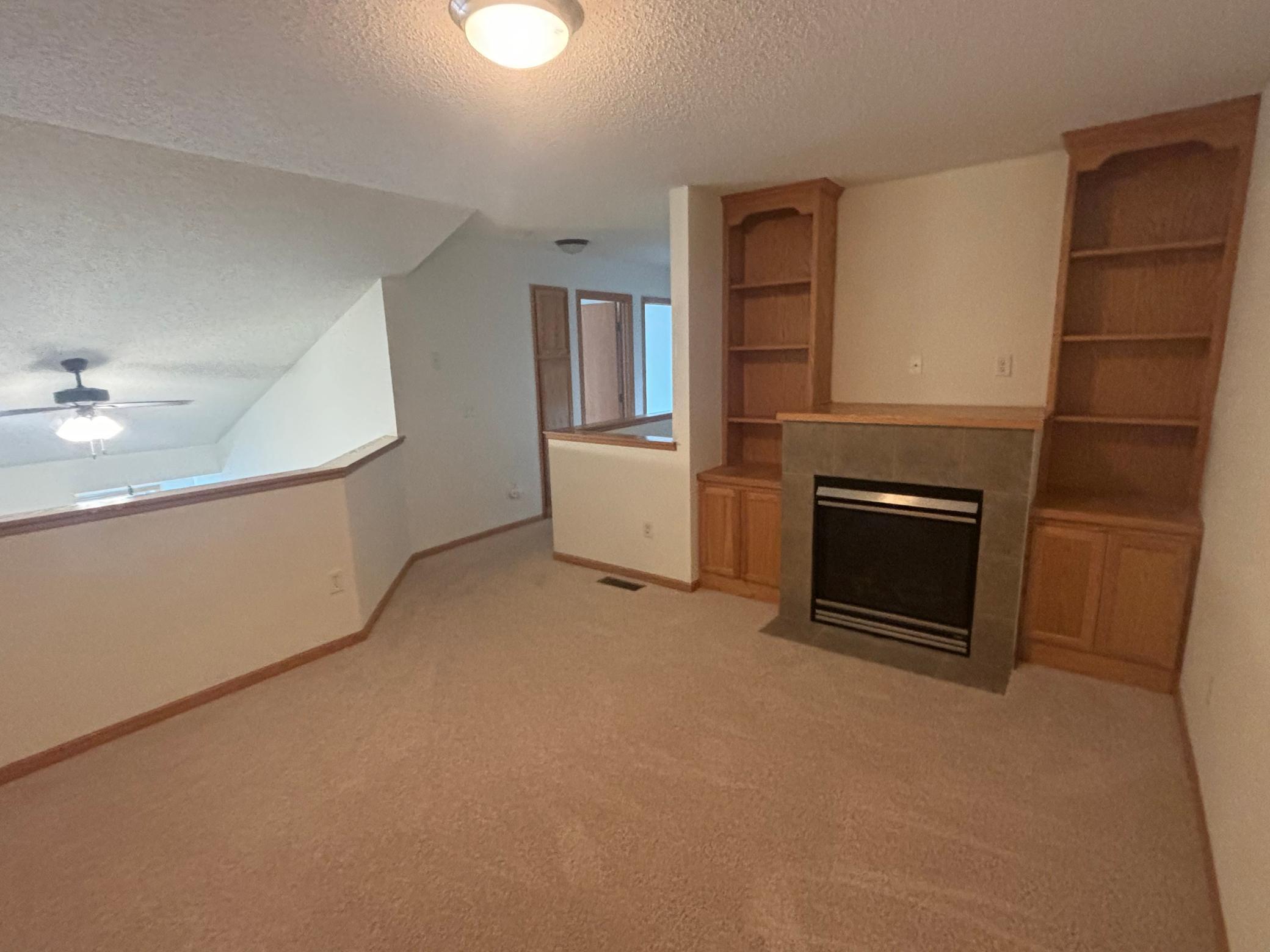 3035 Cutters Grove Avenue