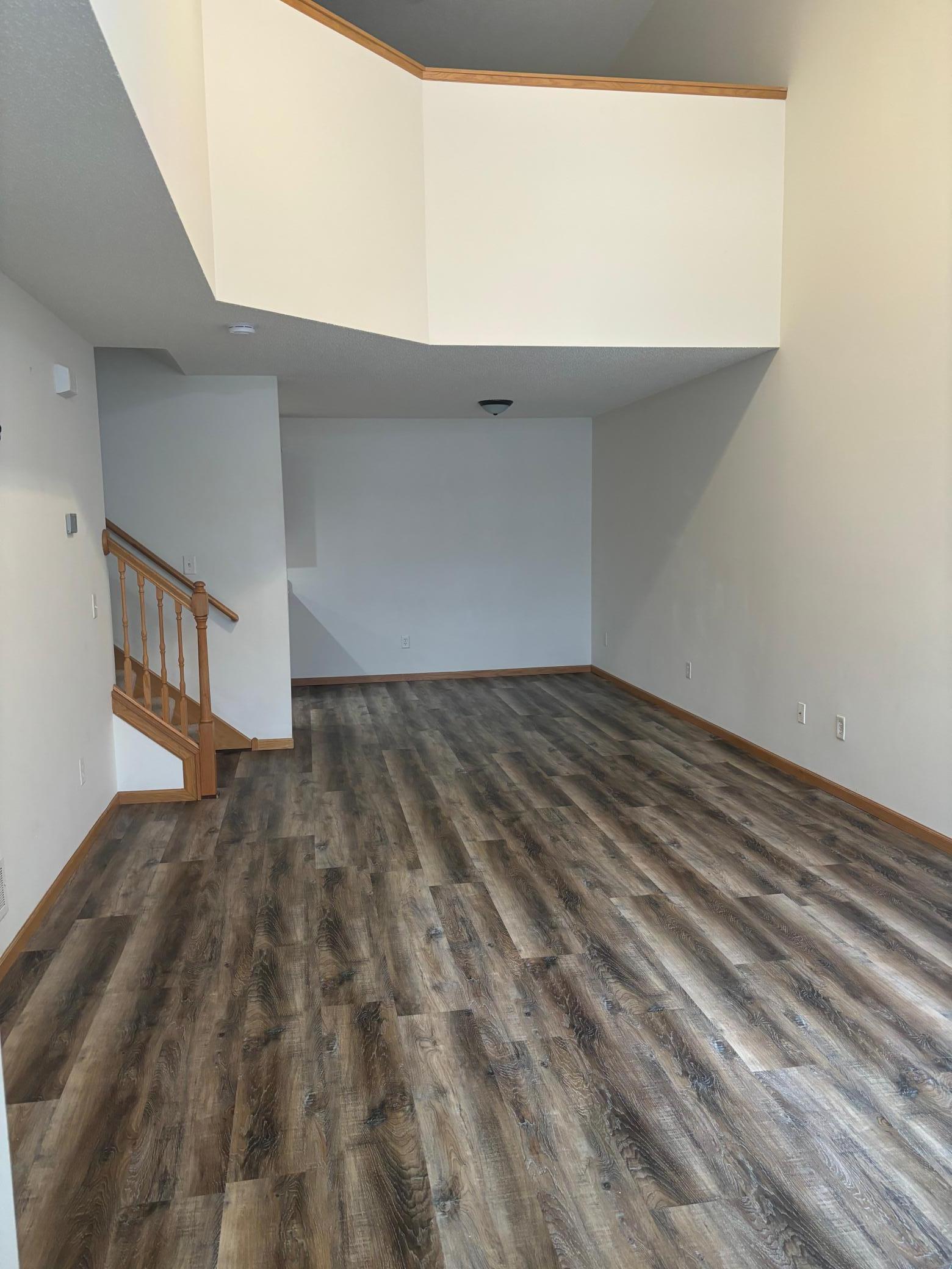 3035 Cutters Grove Avenue