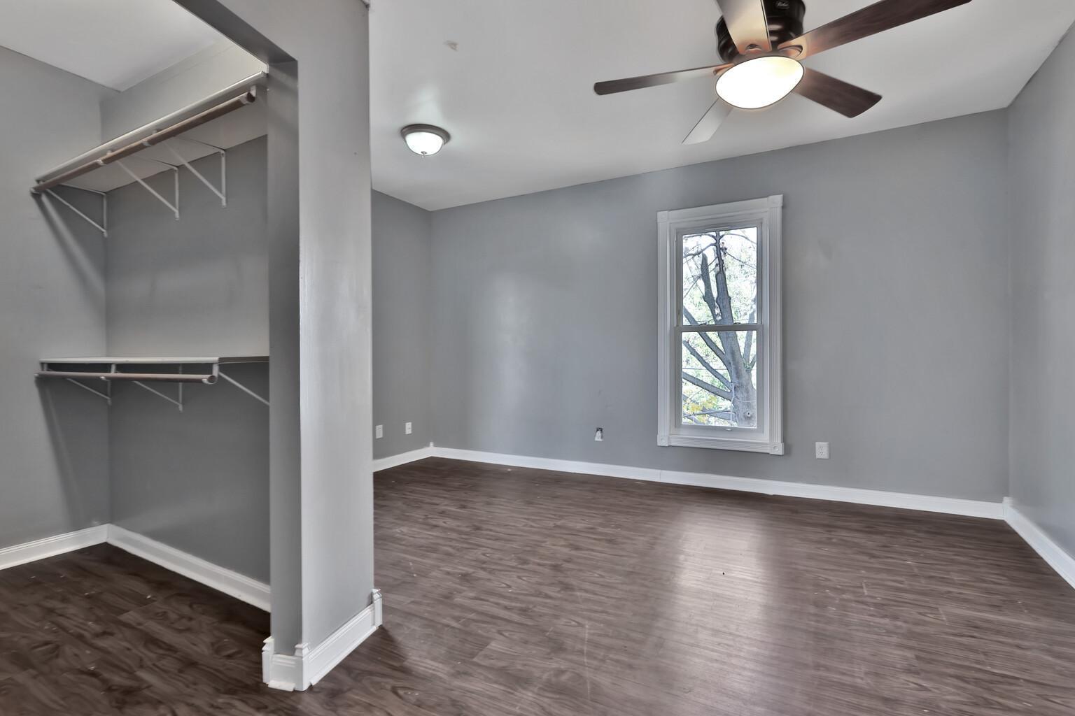 1233 7th Street