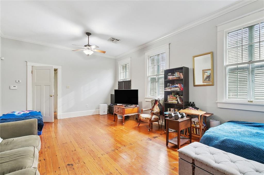 115-117 CONRAD Street