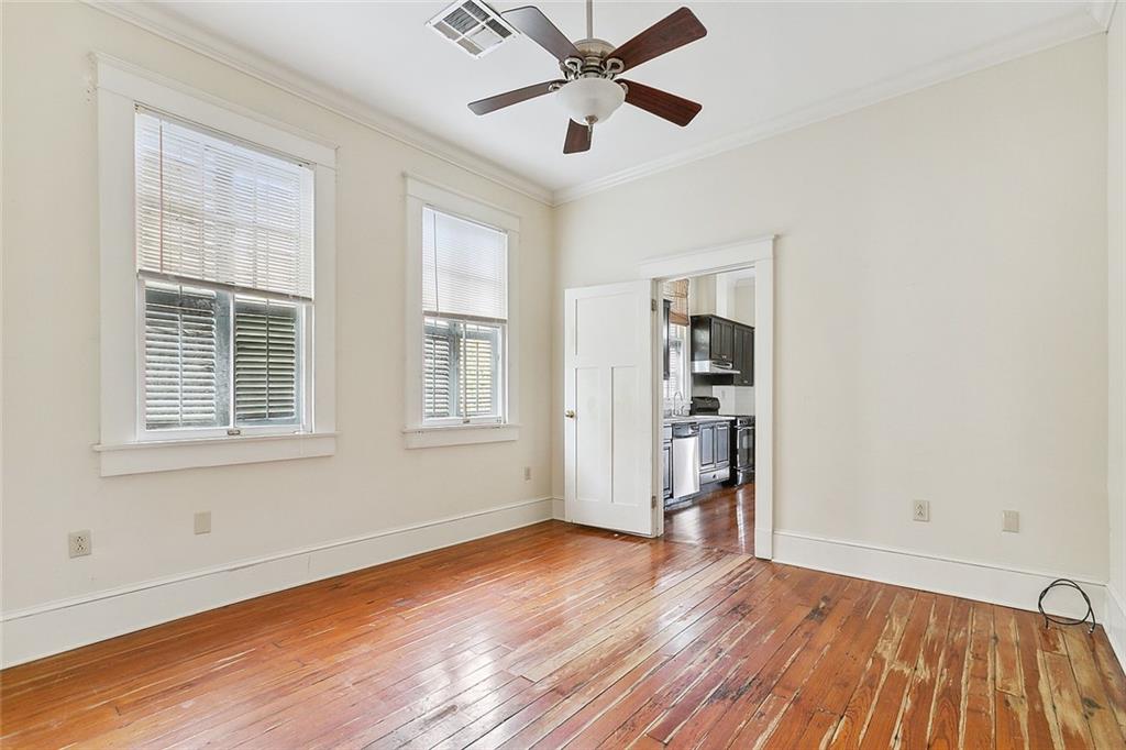 115-117 CONRAD Street