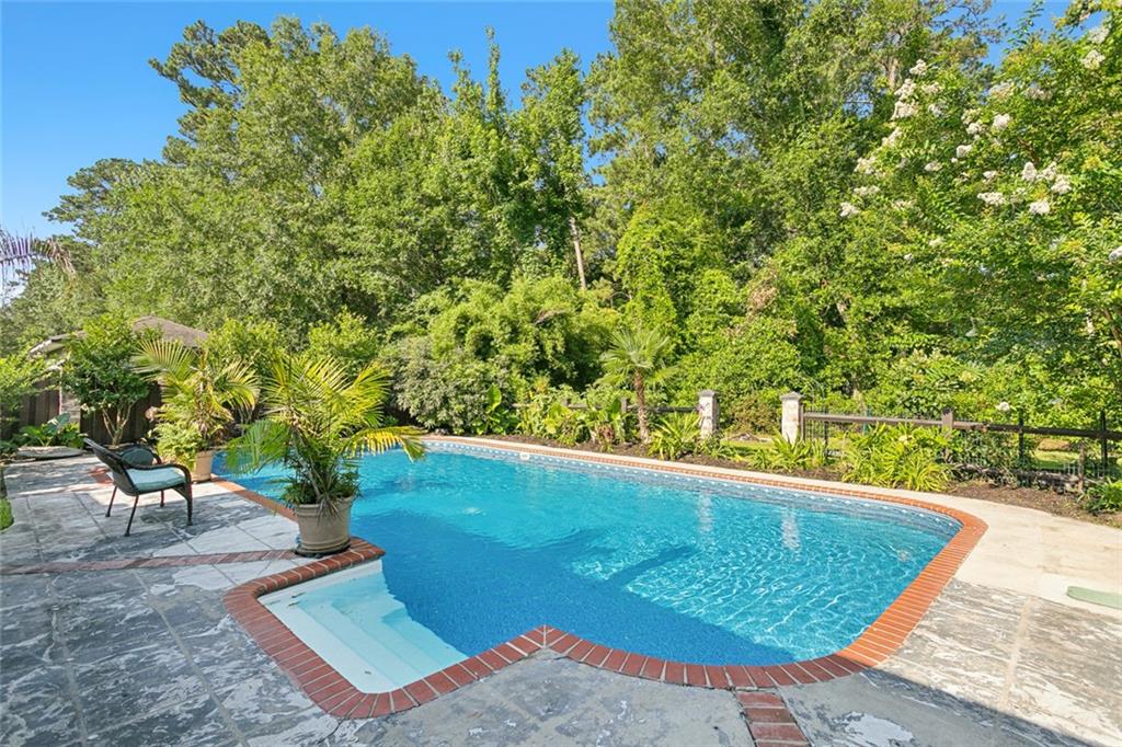 2084 TIMBERCREEK Lane