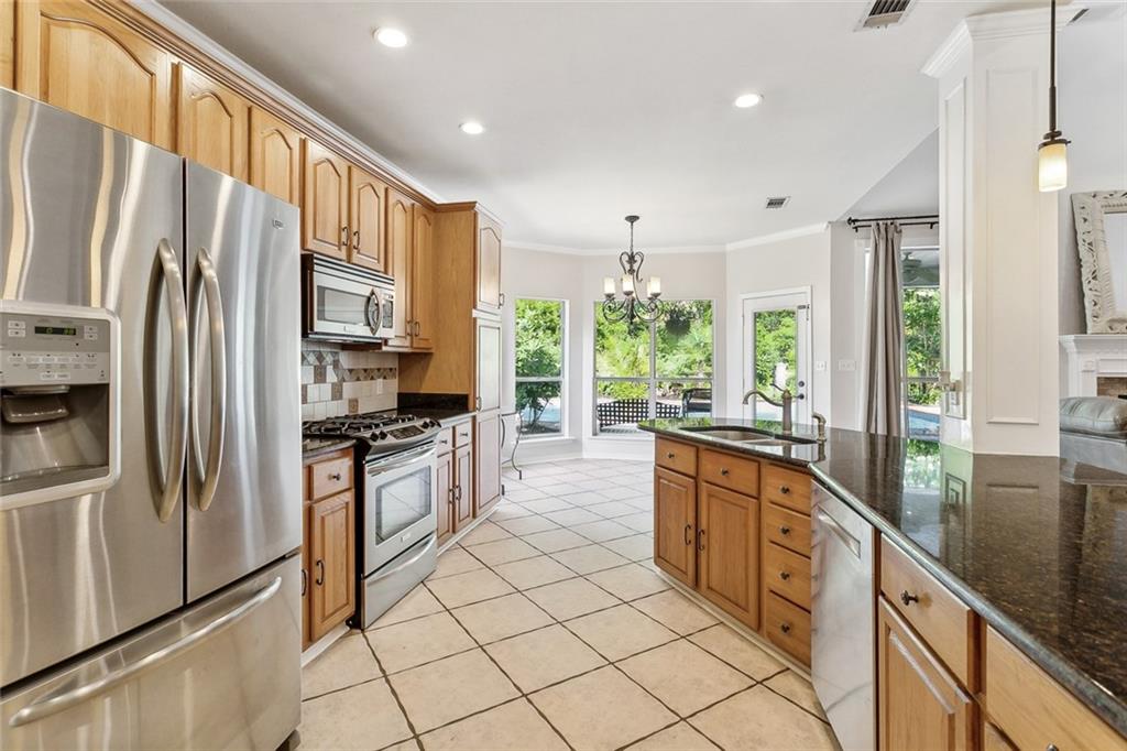 2084 TIMBERCREEK Lane