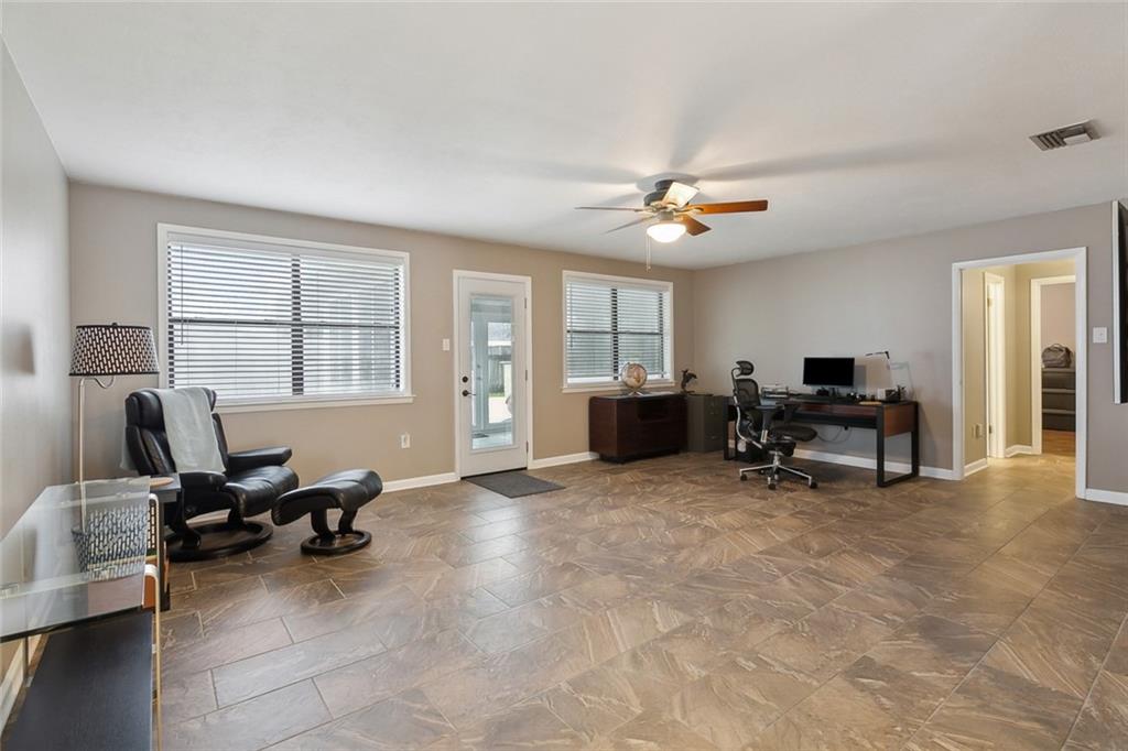 178 W IMPERIAL Drive