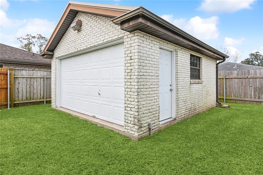 178 W IMPERIAL Drive