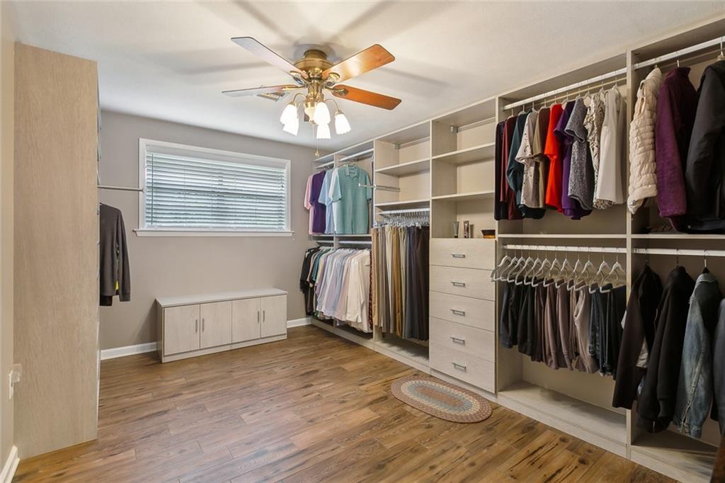 178 W IMPERIAL Drive