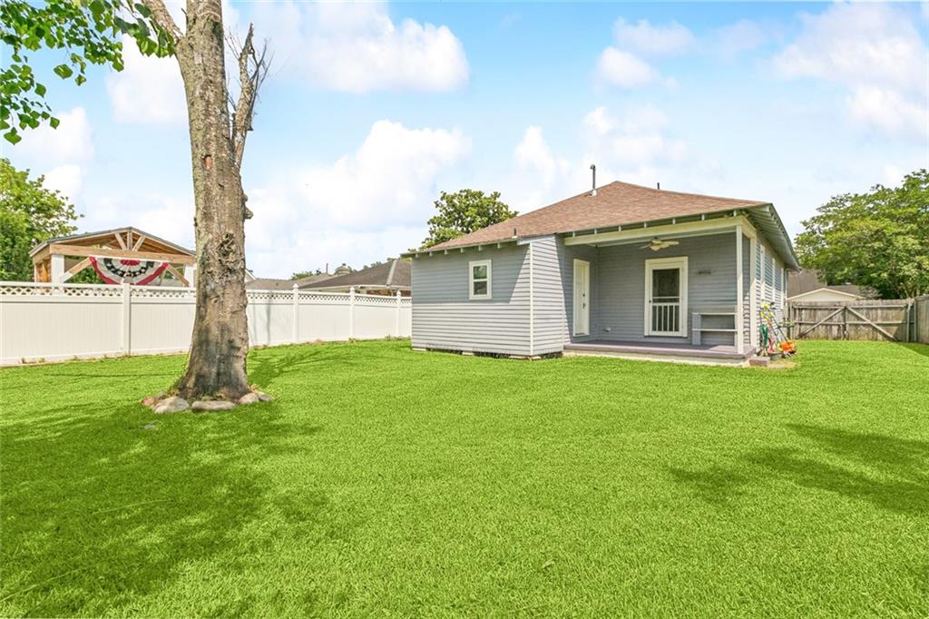 220 MOSS Lane