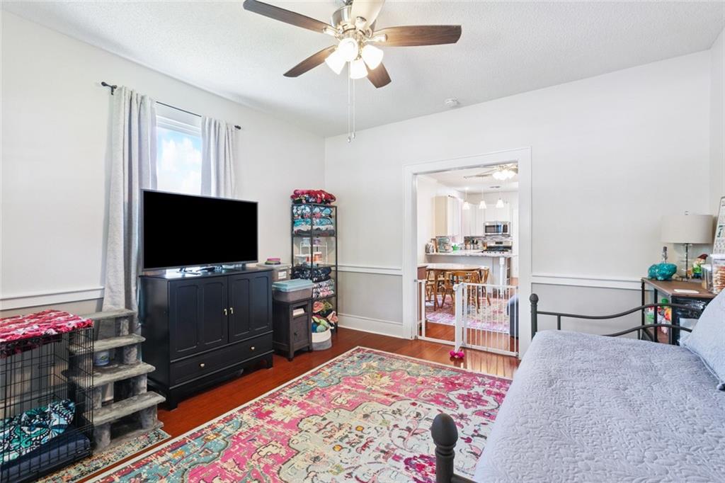 220 MOSS Lane