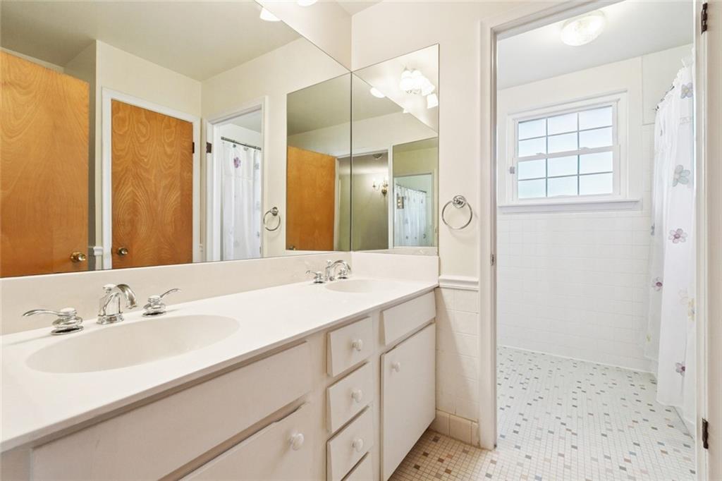 197 MACQUE Drive