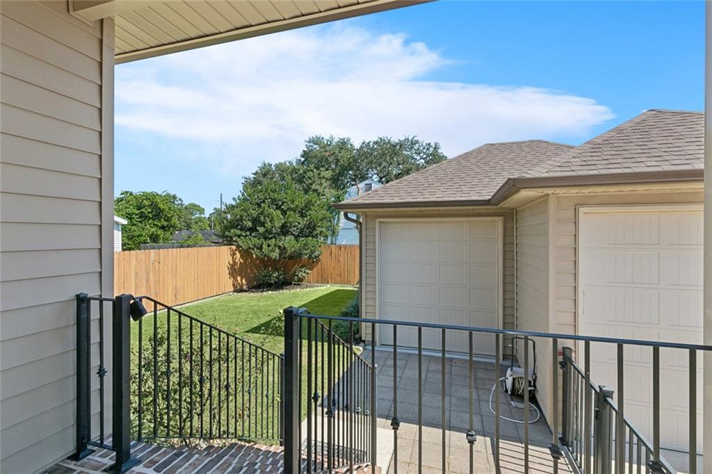 333 ROSELAND Parkway