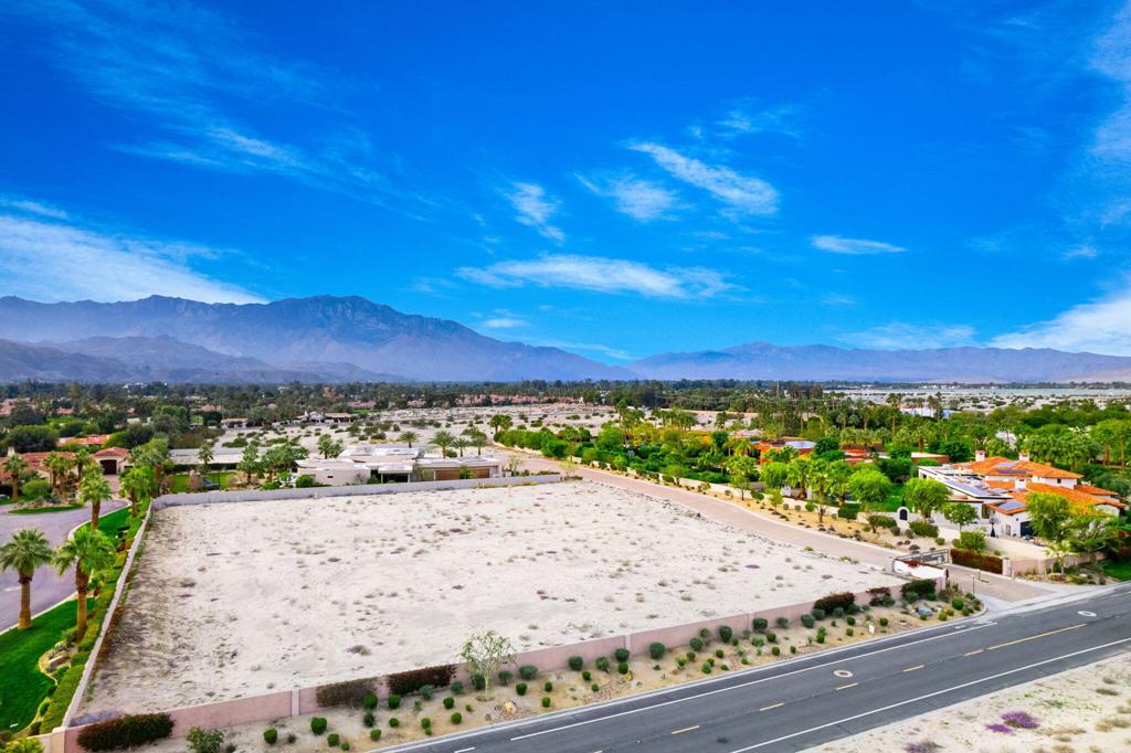 1 Mountain Vista Court