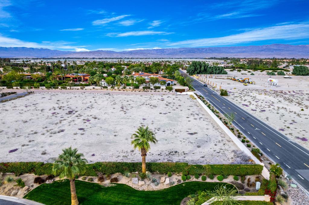 1 Mountain Vista Court