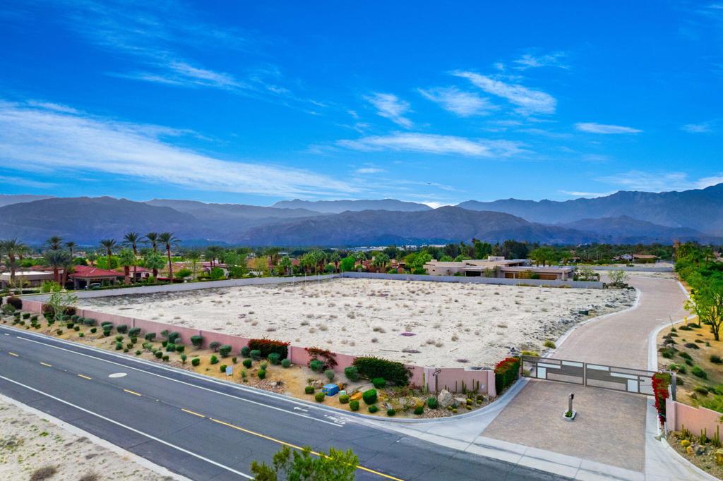 1 Mountain Vista Court