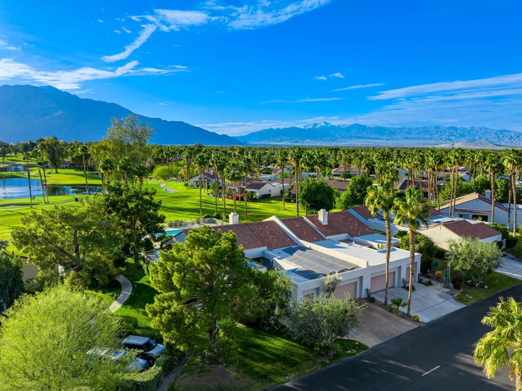 10601 Sunningdale Drive