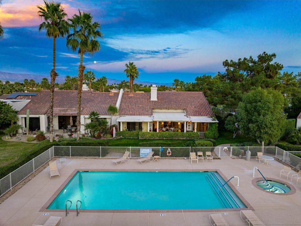 10601 Sunningdale Drive