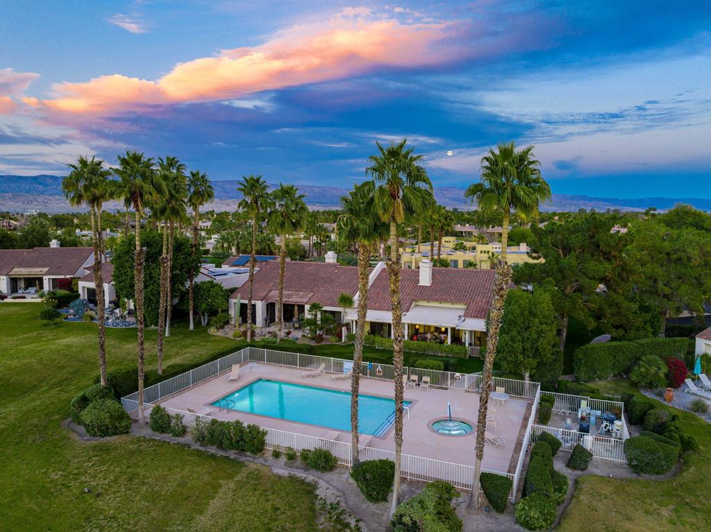 10601 Sunningdale Drive