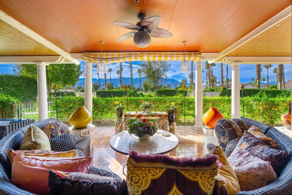 10601 Sunningdale Drive