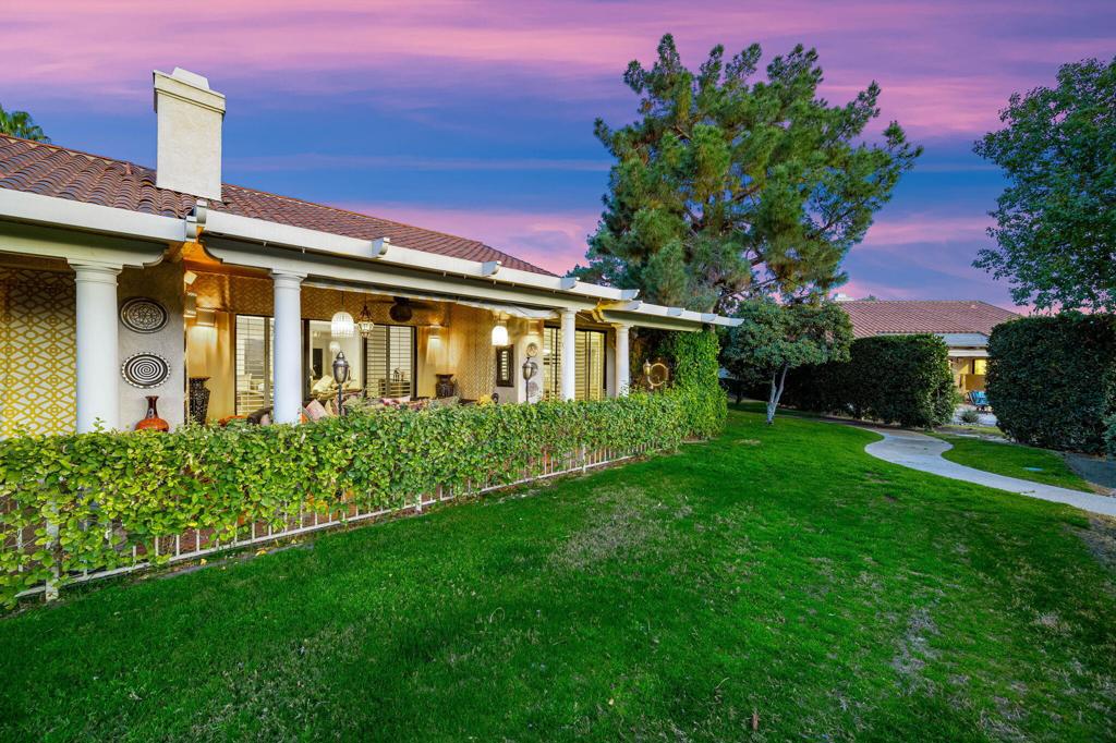 10601 Sunningdale Drive