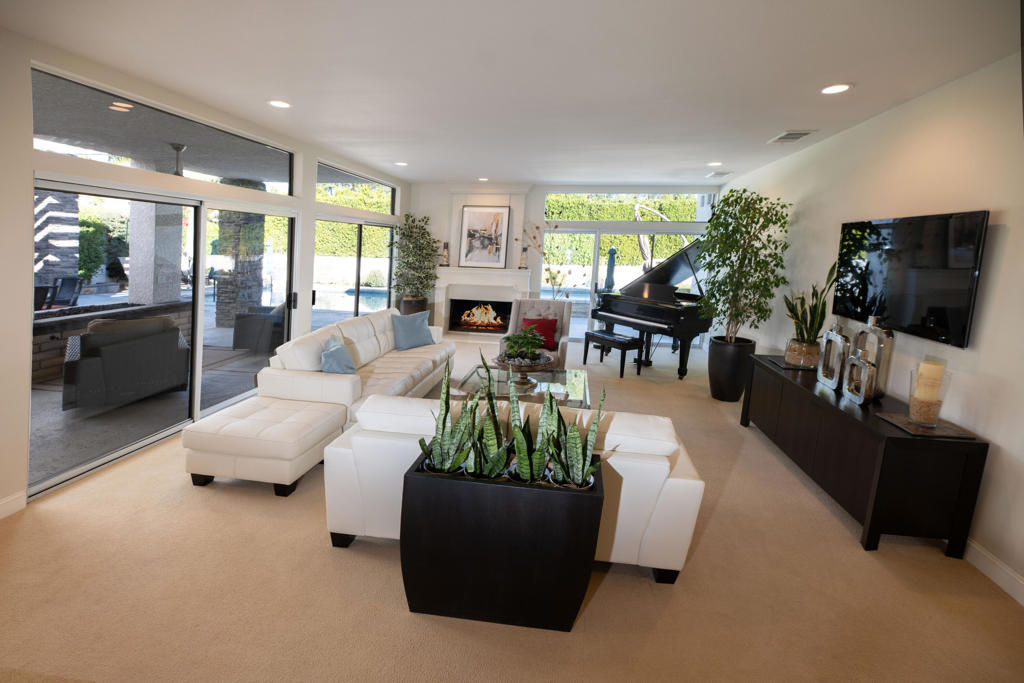 72990 Homestead Road