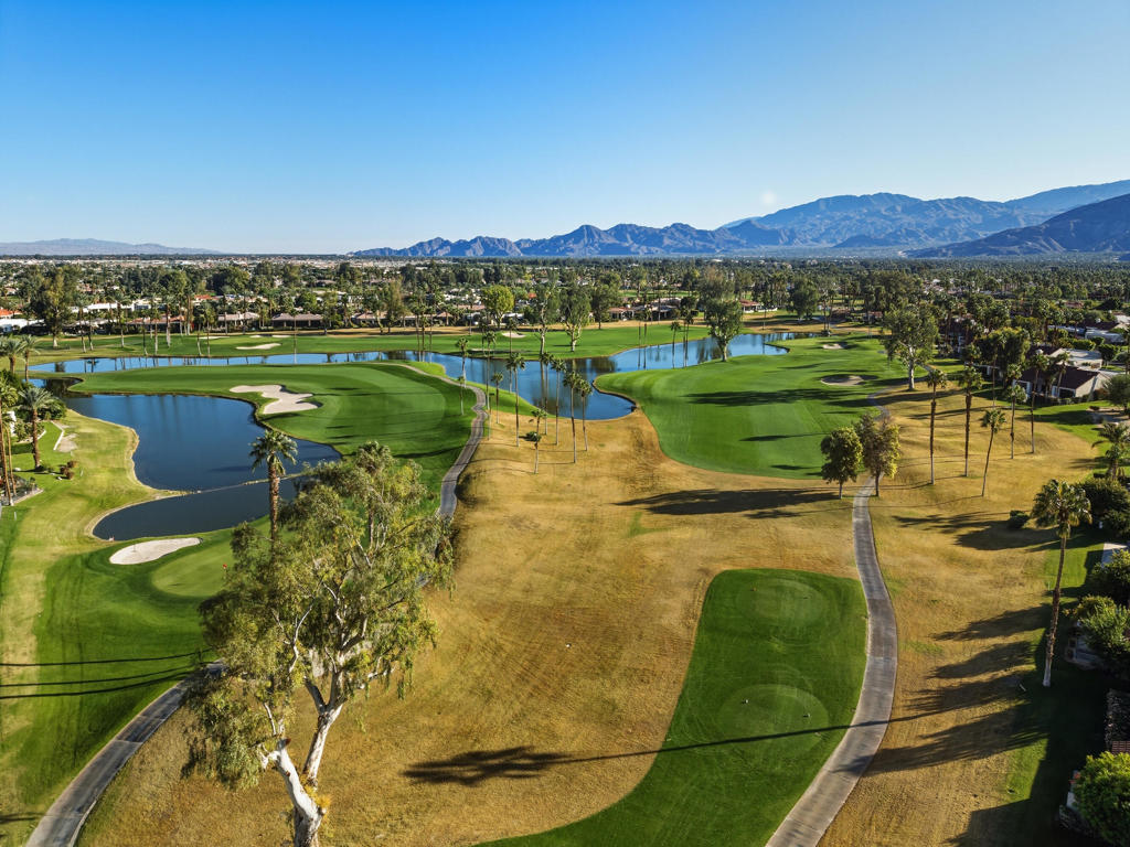 10112 Lakeview Drive