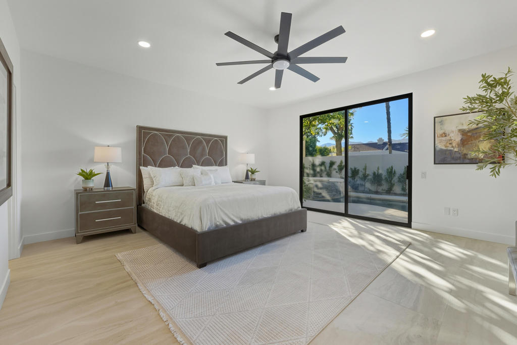 10112 Lakeview Drive