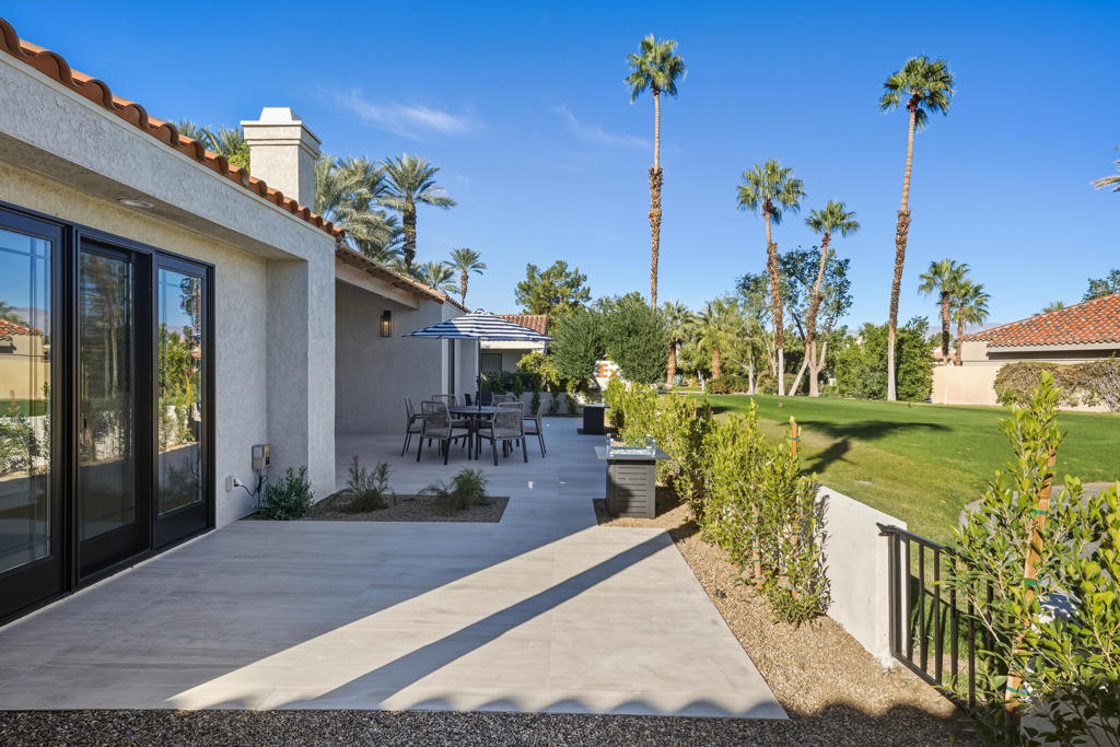 10112 Lakeview Drive