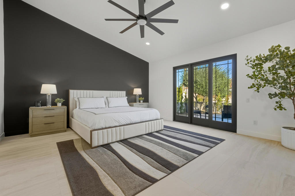 10112 Lakeview Drive