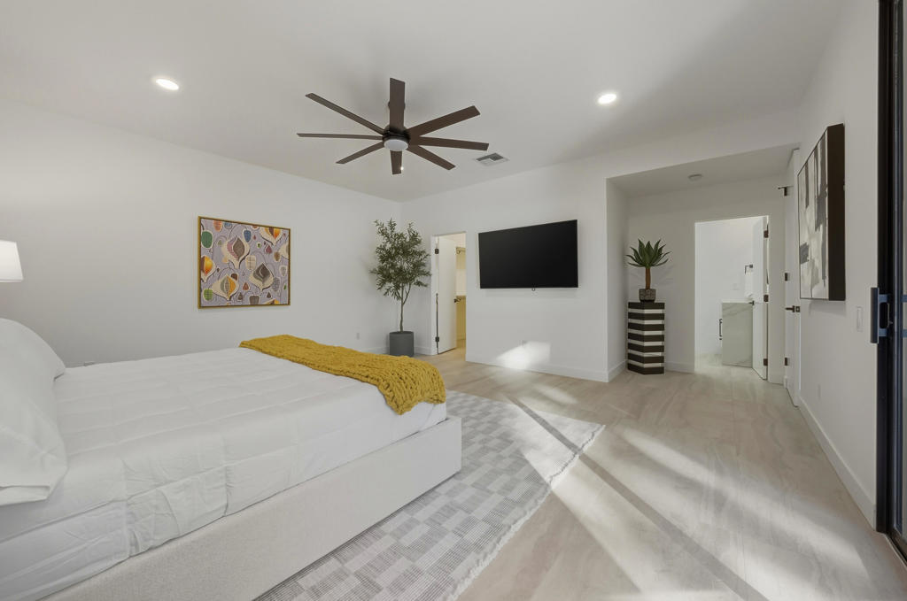 10112 Lakeview Drive