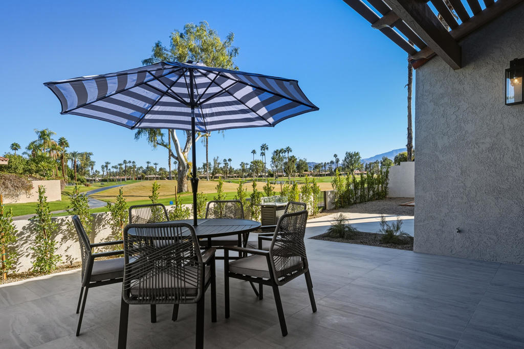 10112 Lakeview Drive