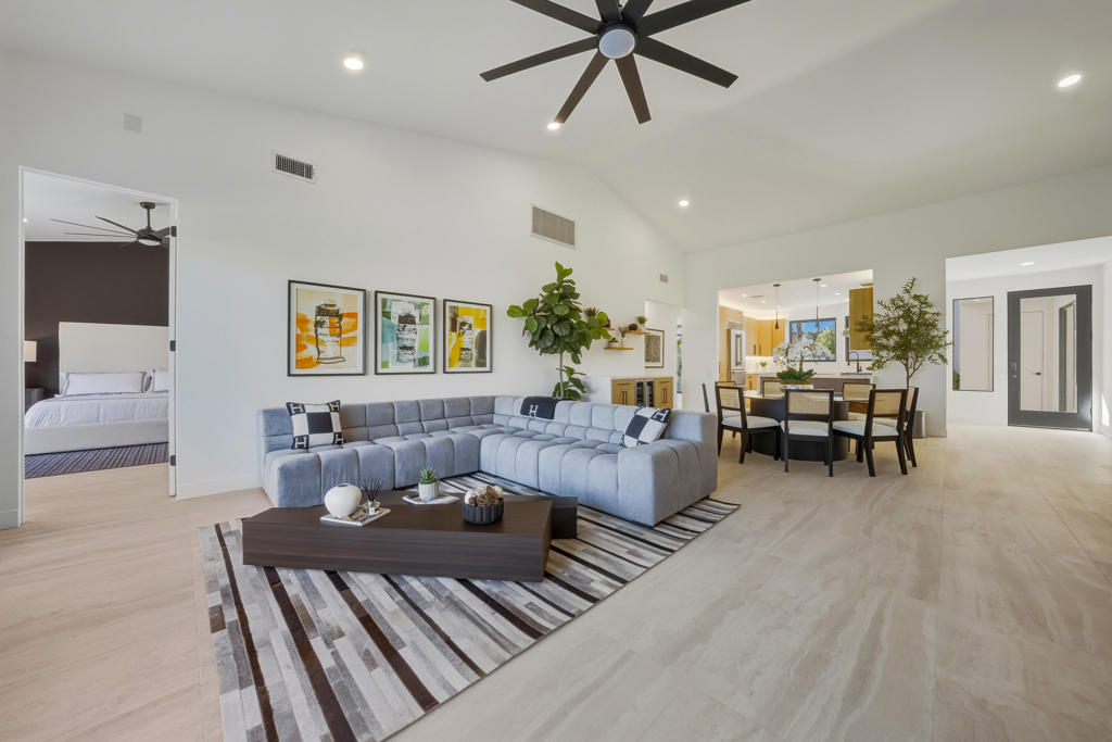 10112 Lakeview Drive