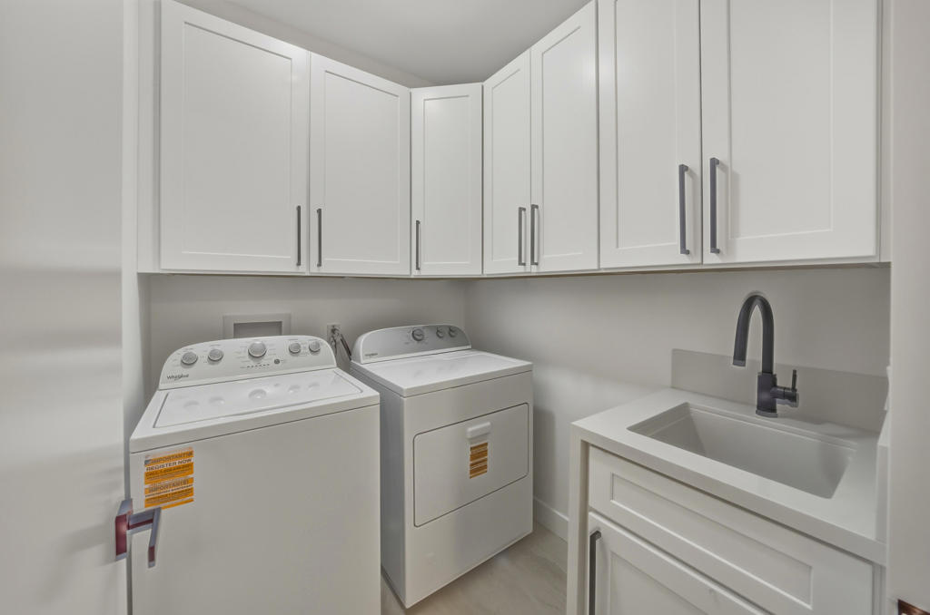 10112 Lakeview Drive