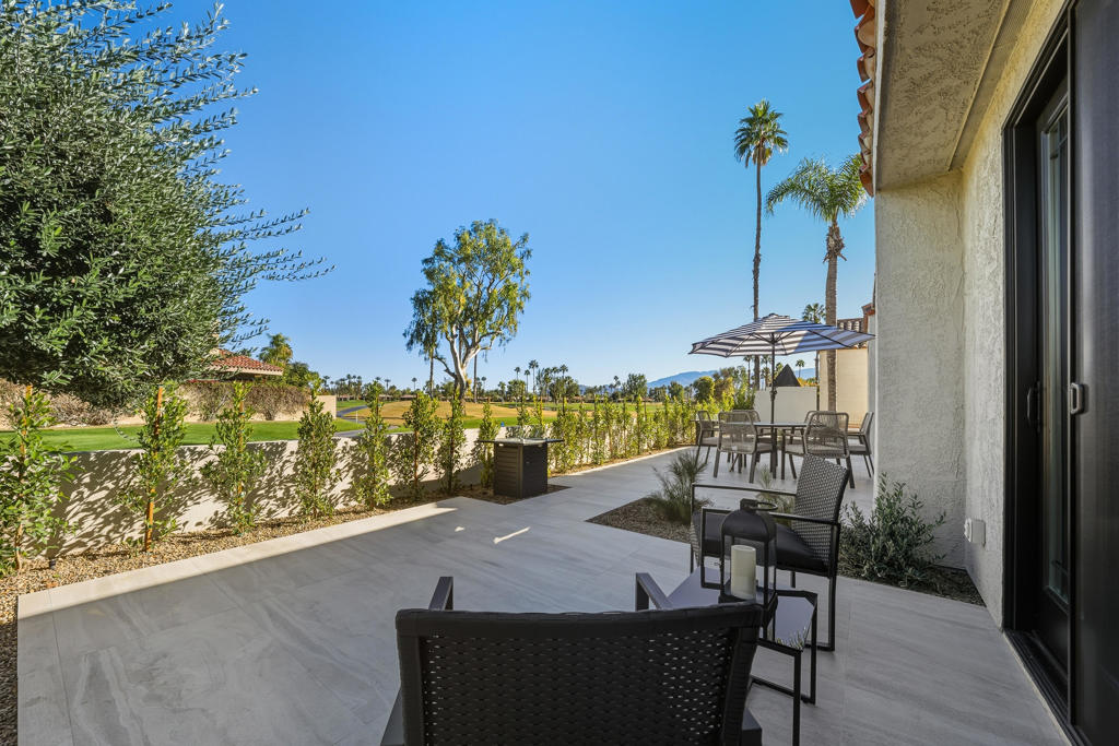 10112 Lakeview Drive