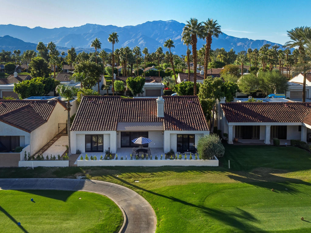 10112 Lakeview Drive