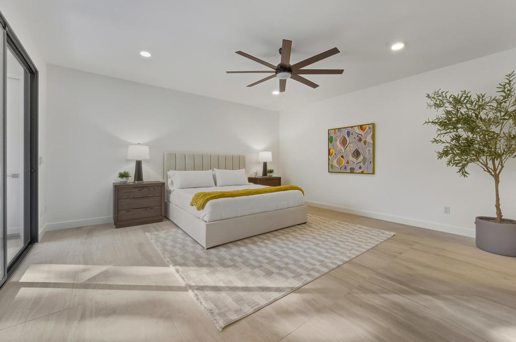 10112 Lakeview Drive