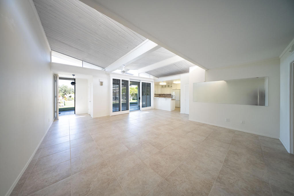 73700 Grapevine Street 14