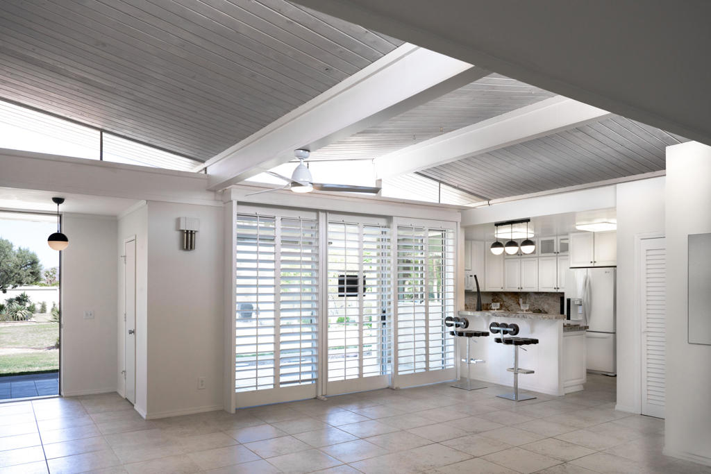 73700 Grapevine Street 14