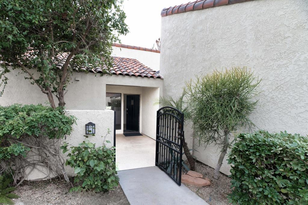 442 Sunningdale Drive