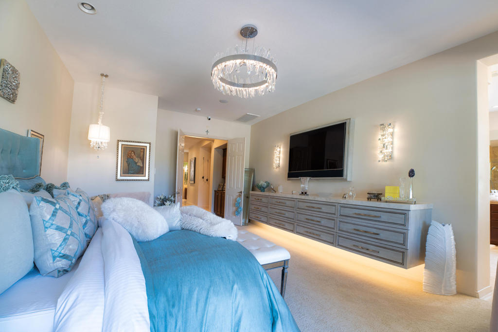 80238 Honey Creek Lane