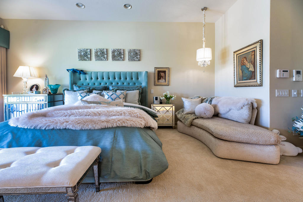 80238 Honey Creek Lane