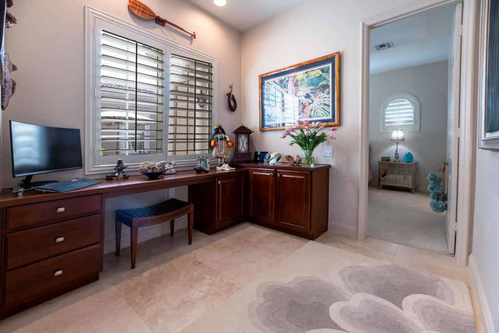 80238 Honey Creek Lane