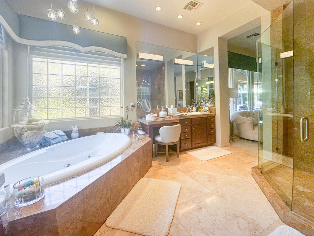 80238 Honey Creek Lane